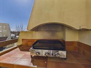 Appart 2 pièces mezzanine clim, bord de plage, parking - FR-1-326-722