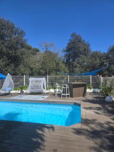 Spa Ibiza Dosrius - Bungalow con Jacuzzi y Piscina privada