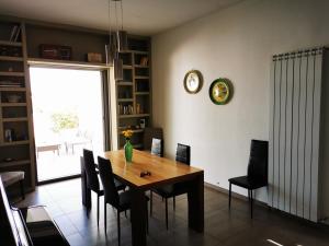 Villa Anemone - Relax in villa tra mare e piscina