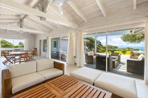 Luxurious Villa with Panoramic Sea Views in Bonifacio
