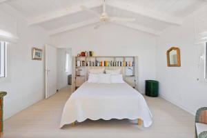 Luxurious Villa with Panoramic Sea Views in Bonifacio
