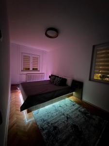 Modern 2BR Apartment Karpoš with Private Parking