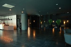 Deluxe 2BR Apartment Balcony 420