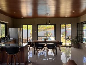 Hilltop Cabin