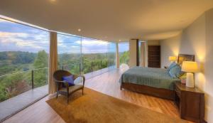 Villa Los Laureles, Private Pool, Ocean View, Nature Trails, Gated