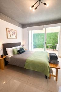 Amazing Apartment in Palermo Hollywood with Patio!