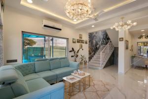 ALAYA STAYS Soulskape Villa 4-BHK With Private Pool ,Sit Out , Terrace and Garden Close to Sahyadri Waterfall