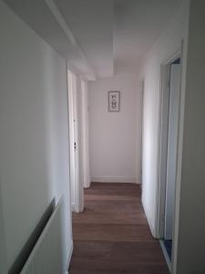Bright and Spacious 2 Bedroom Apartment Nr, Tower and London Bridge