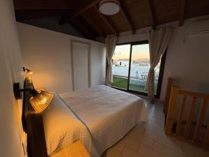 Cathedral views balconies & private terrace