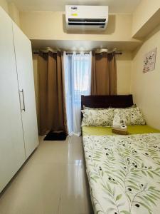 Affordable Staycation At Sea Residence Near Moa By Dona Flores