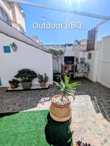 Mediterranean Chill House BBQ & Pools