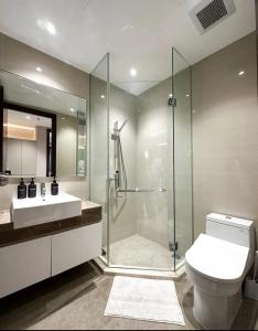 Kota Casablanca mall connected newly 2 bedroom apartment 75 sqm stylish furniture new best facilities building casa grand super hygiene