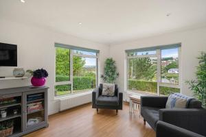 3 Bed Bungalow with Glorious Sea Views, Hope Cove