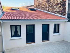 Studio Coquetty petit duplex paisible sur cour