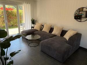 Appartement 65m2 avec Piscine et Rez de jardin 80m2