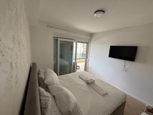 Apartment Lapis with jacuzzi - by TA Leut Agency