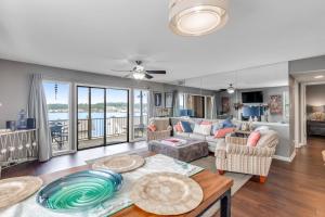 Tranquil Retreat Pool, Pickleball, Lake, Patio