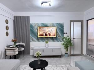 Stylish one bedroom apartment Yaya and China center