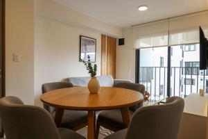 Upper Apartments in Miraflores by Wynwood House