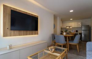 Upper Apartments in Miraflores by Wynwood House