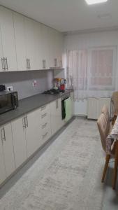 Apartament 3 camere Suceava Burdujeni