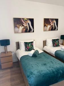 Cozee 2-bed in WV11 ideal for long work stays & relocation cls to New cross hospital M54&M6