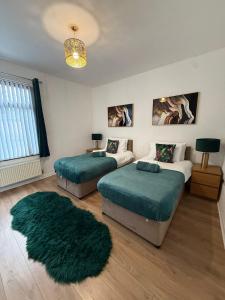 Cozee 2-bed in WV11 ideal for long work stays & relocation cls to New cross hospital M54&M6