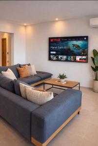 Waves Beachfront Apartment