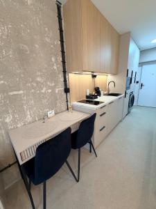 Strawberry apartment