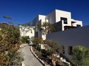 Modern Retreat by the Beach, Rincon del Afan