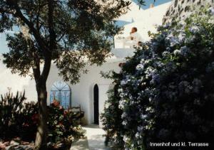 Spiti Barbara Santorini - Caldera View & Jacuzzi