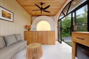 Ranhawatudi villa & Resto