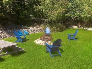 Acadia View Cottage Peaceful, Pet Friendly, Fire Pit, Near Peaks and Echo Lake