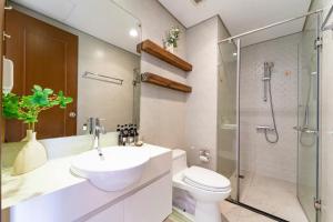 Landmark Apartment High Floor