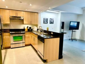 Chic industrial apartment, FREE parking