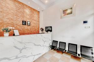 RedDoorz at Theodore Homestay Medan