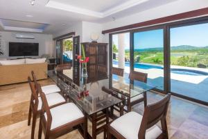 Pristine Bay 1005- Villa Loce home