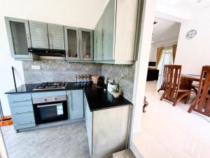 I Guest Villas Kadawatha