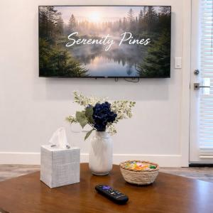 Resort 1BR Oasis Pool Spa Gym Reno Getaway