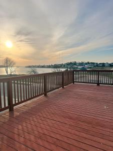 Ocean View Cozy Stay 4