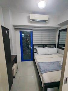Sea Residences Near Moa-By Glenda