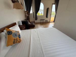 Khách Sạn Trung Loan