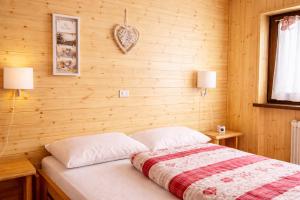 LA TANA - Residence Veronza con piscina, Dolomiti Affitti