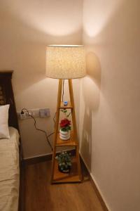 The Cozy Cloud 11, 1BHK Apartment Near WTP Mall and Airport