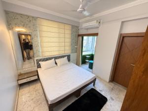 Stay At Candys Cozy Family Penthouse in Scenic Udaipur