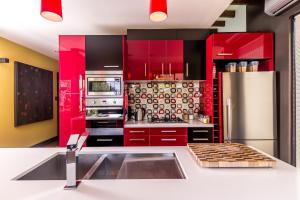 Corinda Contemporary