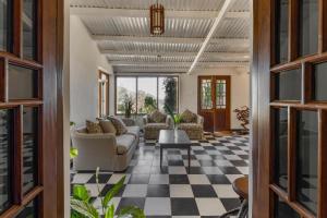 Hideaway Art Residency