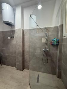 Limore Hostel