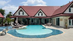 New Pool Villa 6 Bedrooms Jacuzzi Pool Table