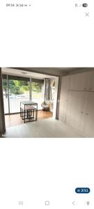 T2 pour 3 personnes avec piscines donnant sur le port